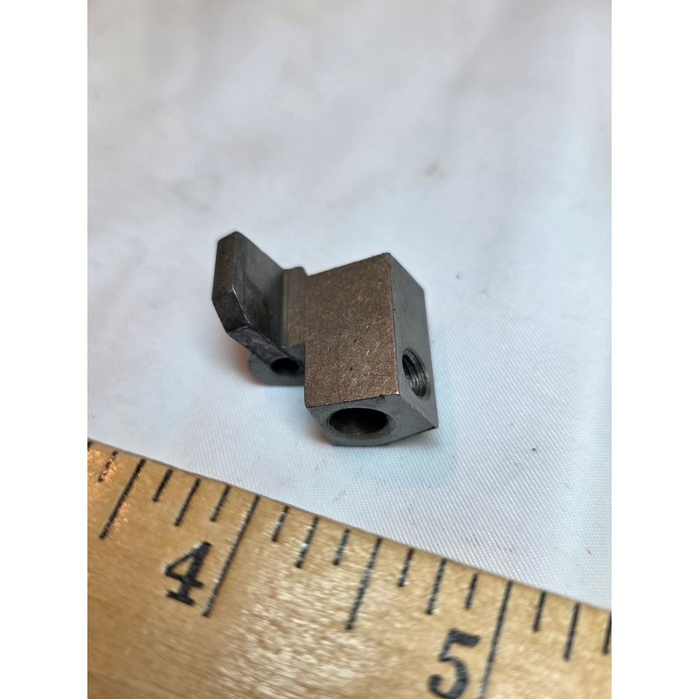 Singer 714 Sewing Machine Replacement Part Needle Bar Clamp Block Vintage Metal